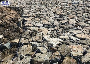 Πλημμυρών ισχυρή προστασία Gabions ελέγχου γεμισμένη ο Stone για την περάτωση ποταμών