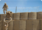 Ενωμένο στενά στρατιωτικό Mil 7 αμυντικός τοίχος Hesco στρατού εμποδίων για την προστασία πλημμυρών