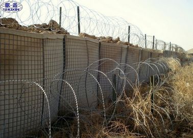 Καυτός - βυθισμένη γαλβανισμένη αμυντική πιστοποίηση CE τοίχων εμποδίων προμαχώνων 3 έτη εξουσιοδότησης