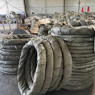 Εμπορικό εμπόριο BTO-10 Razor Barbed Wire High Tensile Rolls για ασφαλείς περιφράξεις Πίνακα συρματόπλεγματος