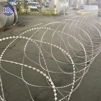 Φράχτης προστασίας συνόρων χώρας Γαλβανισμένο BTO 22 Συρματόπλεγμα Razor