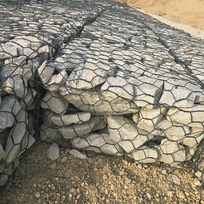 Καλάθια Heavy Duty Hexagonal Wire Mesh Gabion Baskets – Προσαρμοσμένα μεγέθη για έργα ελέγχου διάβρωσης