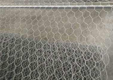 Γαλβανισμένος + ντυμένοι PVC υφαμένοι Gabions διατηρώντας τοίχοι κιβωτίων πλέγματος καλωδίων για το τρυφερό πρόγραμμα