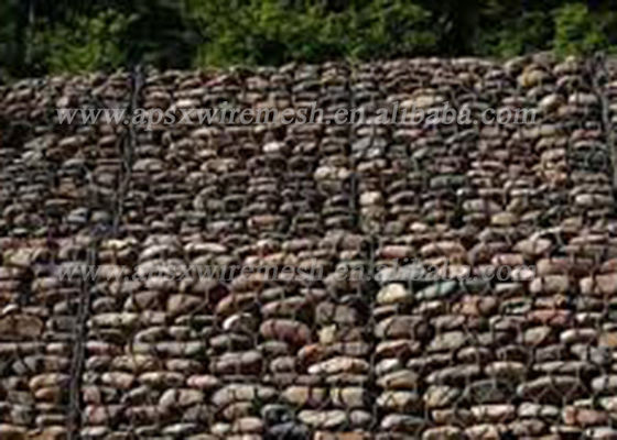 Υφαμένο πλέγμα καλωδίων 2.0mm πεδίο Stone διατηρώντας τοίχων Gabion που γεμίζουν