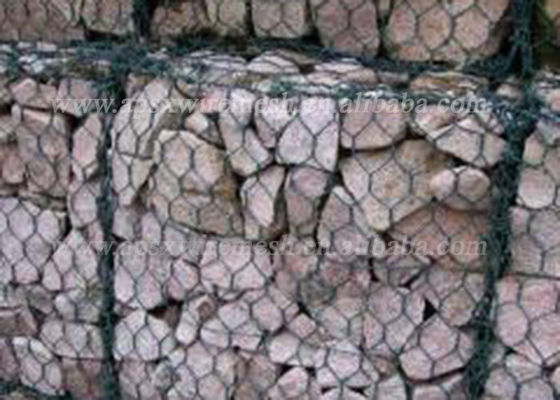 Το πεδίο μεγάλα 2.2mm λιθοστρώνει γεμισμένο Gabions για την κατάρτιση ποταμών